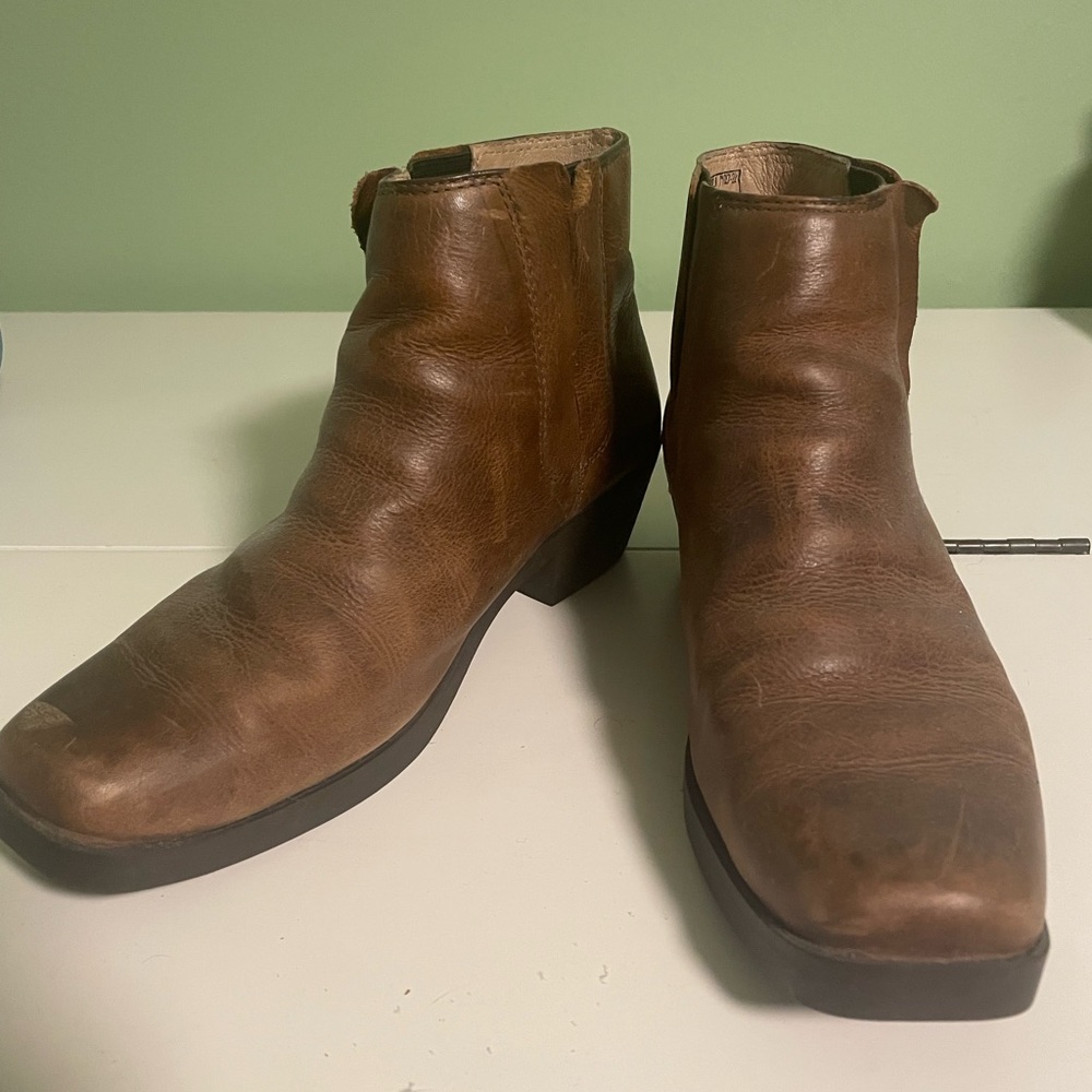 Bogs Brown Leather Waterproof Western Style Boot 9